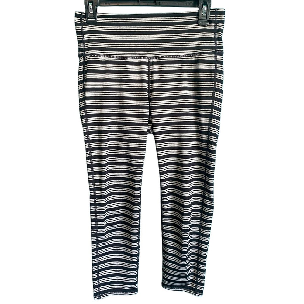 Athleta Gray & Black Stripe Capri Leggings Women's Medium